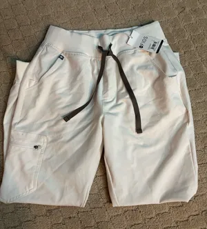 Figs women’s Zamora high waisted jogger pant 3.0 size small petite NWT thumbnail 1