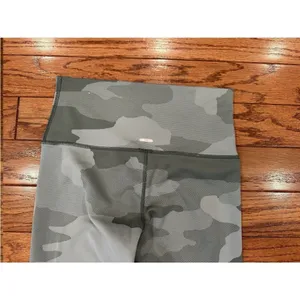 Aerie Green Camo Leggings Medium M thumbnail 4