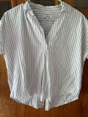 Madewell Courier Button-Back Shirt in Pure Stripe Size Small thumbnail 4