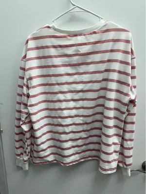 Women’s size medium, long sleeve top Pink thumbnail 6