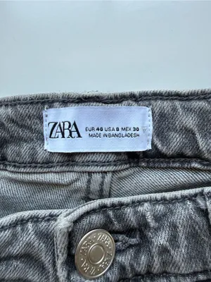 Zara Gray High Waisted Straight Legged Jeans size 8 thumbnail 4