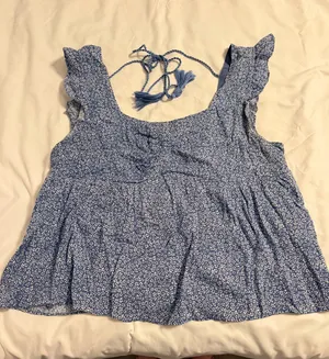 Boutique Top Sleeveless thumbnail 1