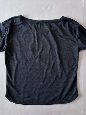 Vuori Short Sleeve Scoop Neck Pocket Tee - Classic Style - L - Heather Charcoal thumbnail 4