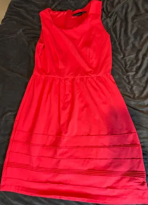 Cynthia Rowley Red Sleeveless Pintuck Fit and Flare Cocktail Dress Large thumbnail 1