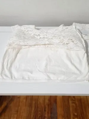 Hollister All Over Lace - Off the Shoulder Top - Cloud Dancer - Size M thumbnail 7