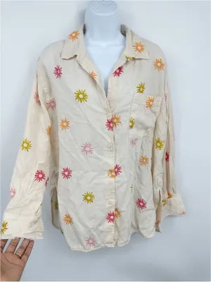 Old Navy The Boyfriend Shirt Sun Celestial Button Up Size Medium Linen Blend thumbnail 1