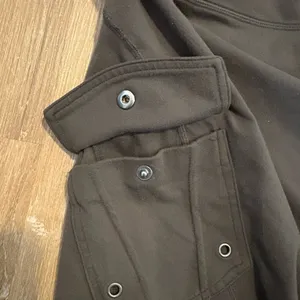 Athleta Oasis Cargo Skort thumbnail 5