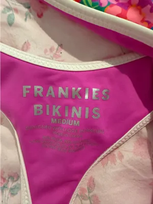 Frankies Bikinis Set thumbnail 4