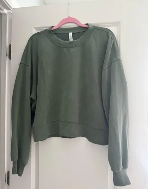Lululemon Softstreme Cropped Perfectly Oversized Crew thumbnail 1