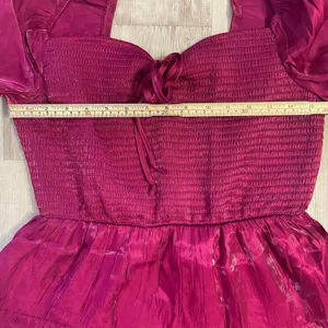 Heart & Heels fuchsia shocked mini dress with a sweetheart neckline size medium thumbnail 6