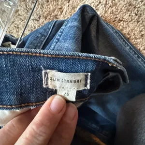Madewell, size‎ 26, Slim Straight Jeans: Distressed Button-Front Edition thumbnail 12