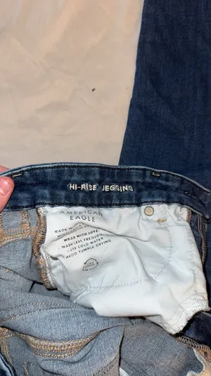 American Eagle Jeans thumbnail 3