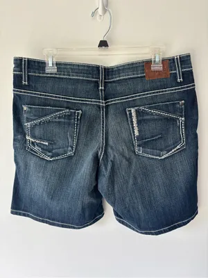 BKE Payton Jean Shorts Dark Wash Contrast Denim Bermuda Lightly Distressed thumbnail 6