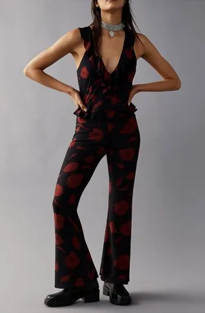 Free People Austyn One Piece Jumpsuit Red Floral Size‎ S boho flare ruffle thumbnail 1