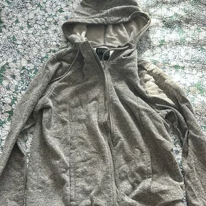 jacket thumbnail 2
