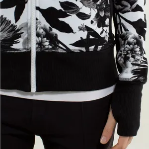 Lululemon Calm & Cozy Jacket Brisk Bloom Black White / White / Black Size 8 thumbnail 4