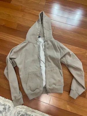 Brandy Melville Zip Up thumbnail 2