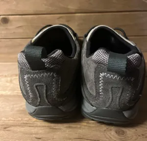 Merrell - Gray Suede Hiking Shoes - Bungee Laces - Women's Size 7 thumbnail 3