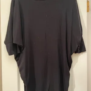 41 Hawthorn Black Short Sleeve Top thumbnail 2