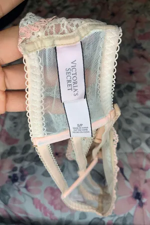 Victoria's Secret Bralett thumbnail 3