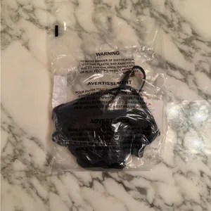 NWT Quince Women's Italian Demi Bikini Top Black Size Medium thumbnail 8
