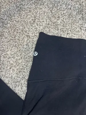 Lululemon Black Align Leggings 28" thumbnail 2