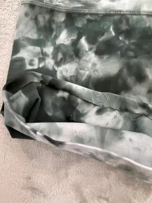 Lululemon biker shorts High-Rise Tie-Dye green activewear yoga Pilates gym 12 thumbnail 8