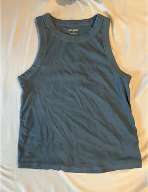 Old Navy Top Tank thumbnail 1