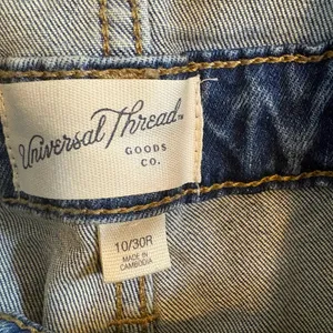 Universal Thread Women's Light Blue Denim Overalls thumbnail 5