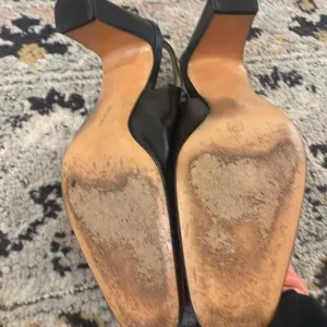 Salvatore Ferragamo EVUC Black Pantent Pumps Gold Emblem 8.5 *Read description thumbnail 5