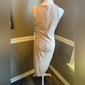 NWT 525 America Revolve Women’s Bodycon Midi Sleeveless Dress‎ Blush thumbnail 4