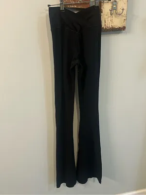 Aerie High-Waisted Flare Leggings | “Real Me” Crossover — Black thumbnail 2