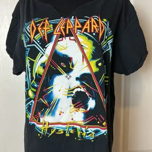 Def Leppard Hysteria Long Fit Custom Cut Graphic Tre thumbnail 4