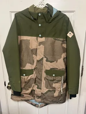 Burton Women’s Gore-Tex Ski Jacket thumbnail 1