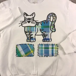 Vintage Fruit of the Loom Plaid Cat Sweatshirt S White Crewneck Applique USA 90s thumbnail 2
