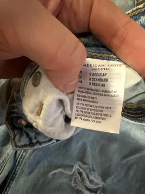 American Eagle Outfitters Moms Jeans thumbnail 2