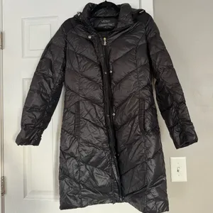 Ralph Lauren Ultra Light Weight 90% Down Fill Black Long Puffer Jacket With Hood thumbnail 1