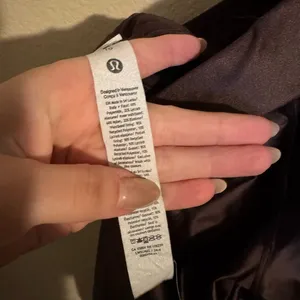 LULULEMON Satin Shine‎ HR Leggings 25” Sz 10 in Espresso Brown thumbnail 7