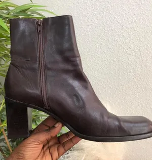 Y2K Gianni Bini Brown genuine leather square toe chunky platform ankle chelsea boots booties #grunge-Women 11M Measurement in pics thumbnail 1
