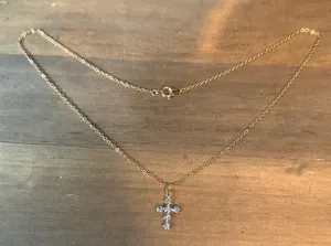 Vintage Rhinestone Cross Pendant Necklace thumbnail 3