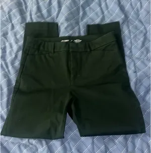 Old Navy Skinny Pixie Pants thumbnail 3