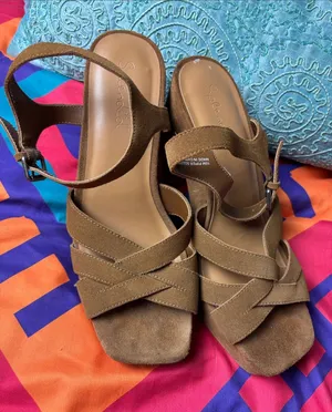 Splendid Brown Suede Crisscross Strap Heeled Sandals thumbnail 1