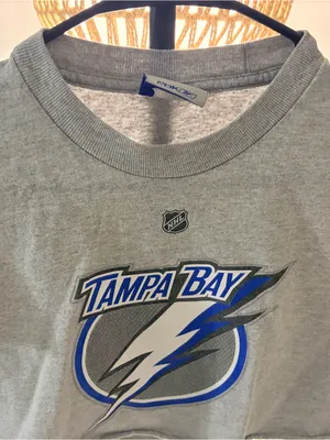 NHL Tampa Bay Lightning Gray Graphic Crewneck Shirt thumbnail 1