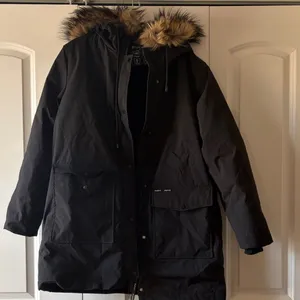 Puffit Black Parka Size XL thumbnail 1