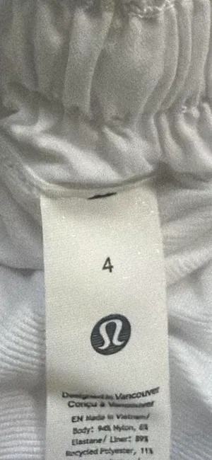 White Lululemon Hotty Hot Shorts Low-Rise Lined 2.5" thumbnail 3
