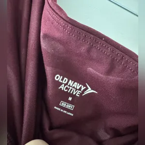 Old Navy Burgundy Camo Print‎ Bike Shorts thumbnail 5