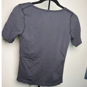 Lululemon Ebb to Street Short Sleeve T shirt Size 8 thumbnail 3