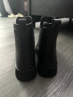 Chelsea Lug Sole Rain Boots - Black thumbnail 3