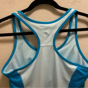 Old Navy Blue Built-In Bra Racerback Workout Tank Size L thumbnail 6