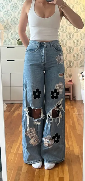 Urban Outfitters Bdg Jeans thumbnail 1